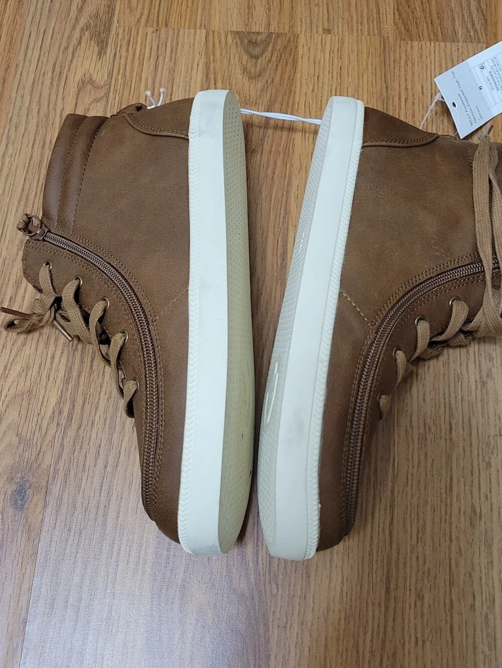Nwt Billy Shoes Boys Brown Zipup High Top Sneakers